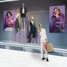 Philips Digital Signage vitrine display