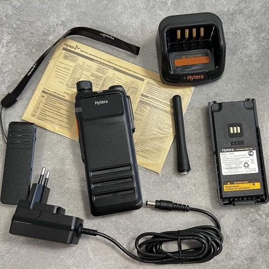 Hytera HP705 - Talkie-walkie avec licence PTI - HP705V1 - unboxing