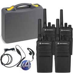 mallette talkie-walkie HYT TC 446S et ses accessoires