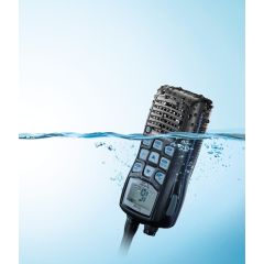 IC-M35 sous l'eau
