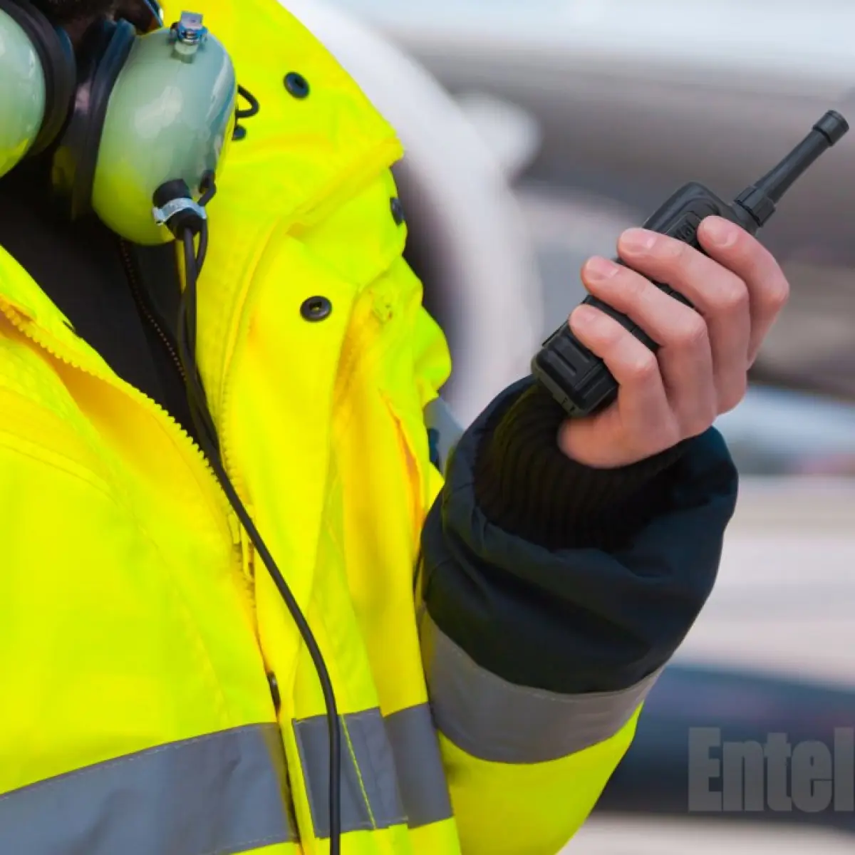 Entel DX482 BIW - portofoon vergunningsplichtig digitaal UHF, waterdicht met BIW functie